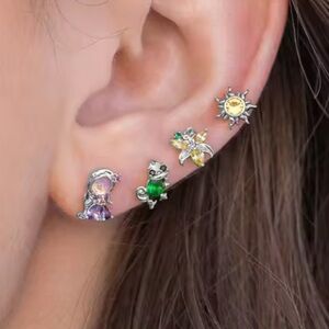 Disney’s Tangled Stud Earrings Set- Silver